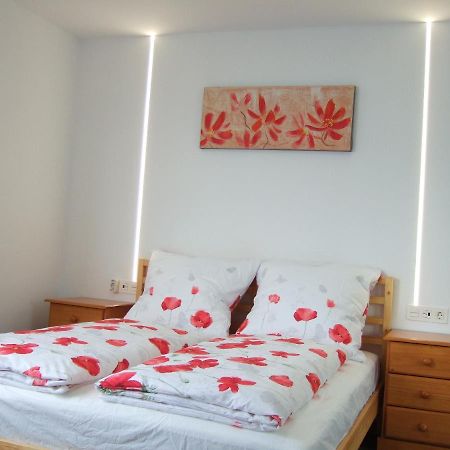 Room With Private Bathroom And Sea View, 50 M Del Mar Radazul Bagian luar foto