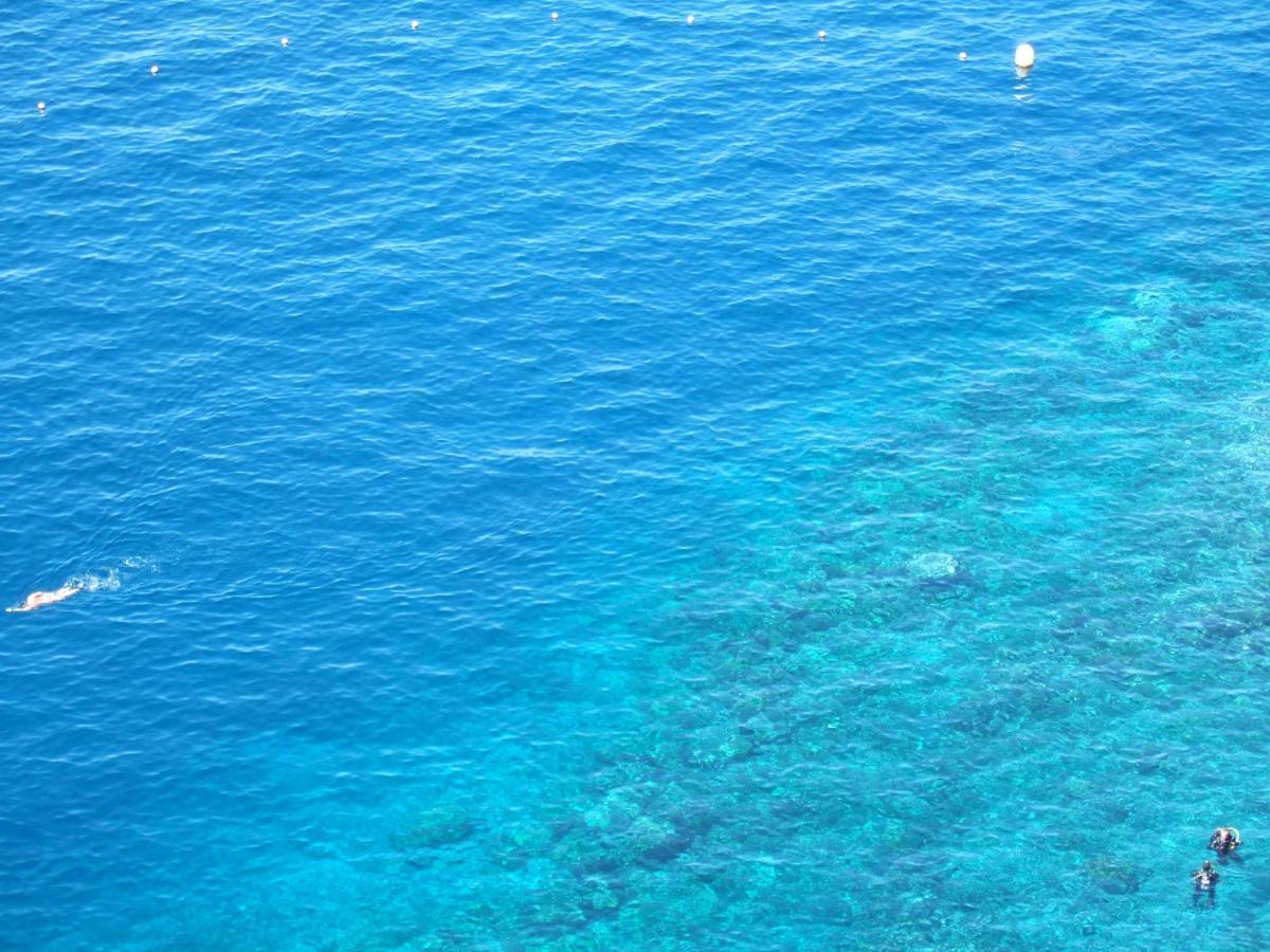 Room With Private Bathroom And Sea View, 50 M Del Mar Radazul Bagian luar foto